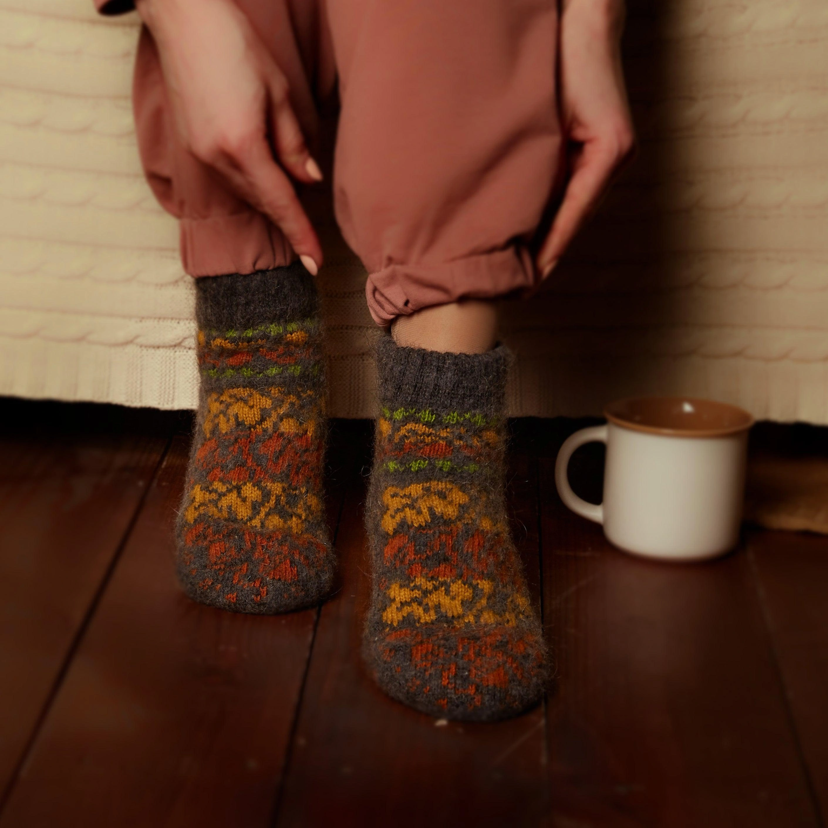 Cozy Autumn Goat Wool Socks for Women